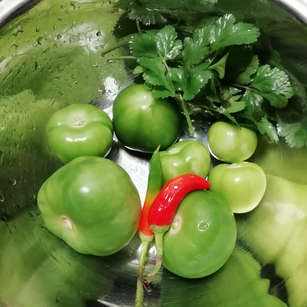 Salsa verde ingredients